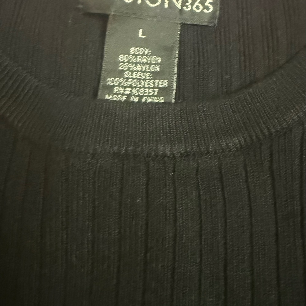 Chic 🖤 Black Ribbed Sweater w/ Chiffon Sleeves | Size Large - Picture 3 of 3